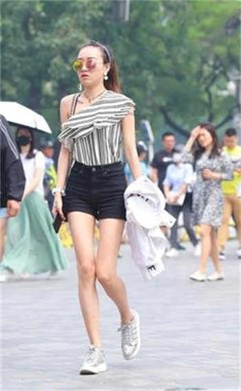 校长的秘密4 6黑暗海虎
