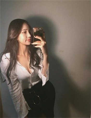 濑户早妃性感视频