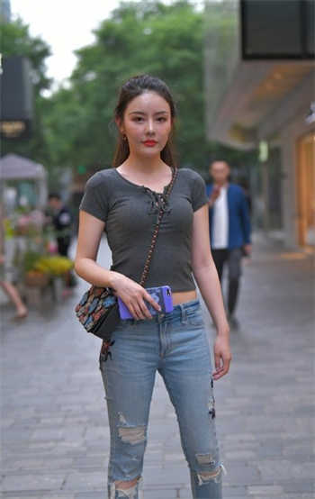 陆家嘴四季酒店金融女是谁
