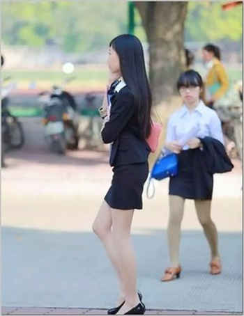 男生喝女生尿的故事
