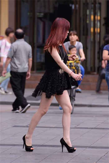 麻豆演员工作牌图片