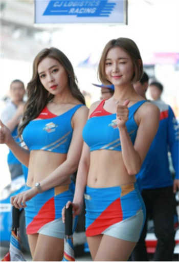 sw公园推婴儿车的是哪部