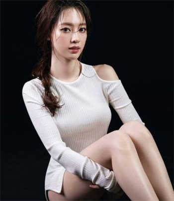day8mofyep3李婧琪