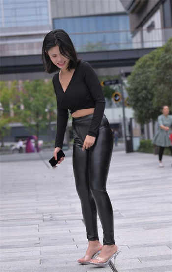 cf传情小小年龄