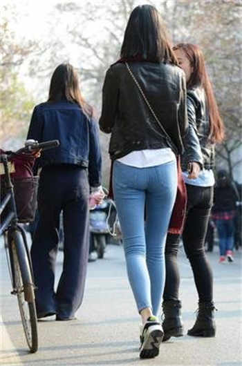老陈李晓曼