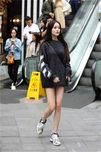 光头女儿回娘家睡到