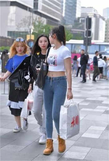 真人使用遥控蝴蝶视频