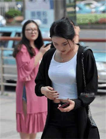 韩婧格扣槟榔视频