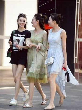 暑假在公园厕所中汉化