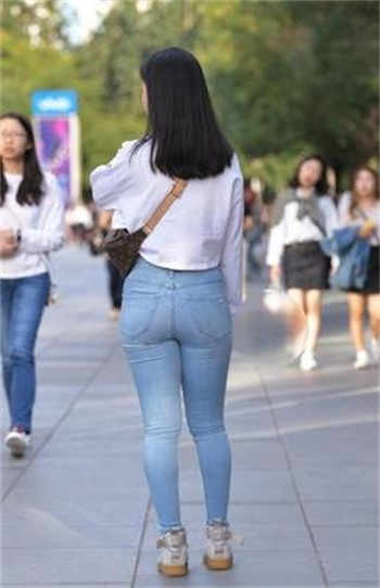 屌丝逆袭民国传奇