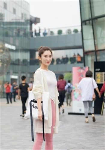 麻豆演员工作牌图片