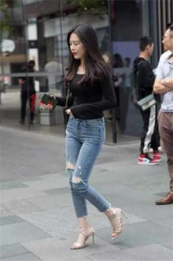 主妇与快递员如如影视