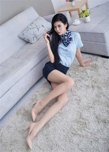 社交名媛靠什么挣钱